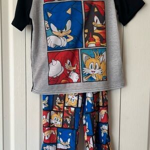 Sonic Hedgehog Boys 3-Piece Pajama Top Shorts Pants Set Size 8 NWT